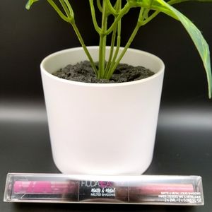 Huda beauty Matte and metal double ended liquid eyeshadow